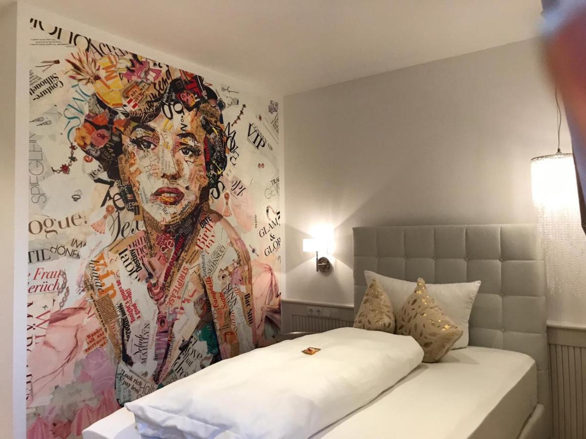Gartenhotel Salzach Burghausen Dış mekan fotoğraf