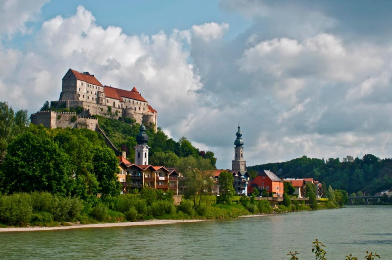 Gartenhotel Salzach Burghausen Dış mekan fotoğraf